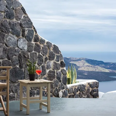 Adamant (adults Only) 4*