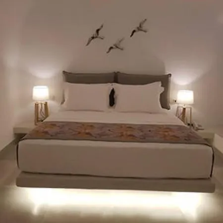 Отель Adamant (adults Only) Тира