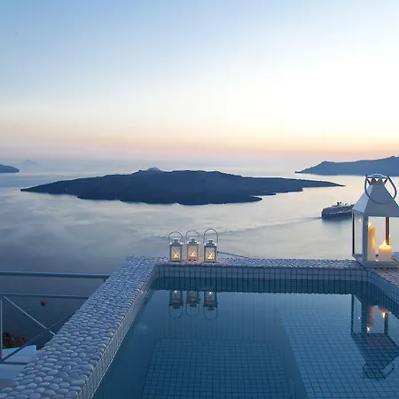 Adamant 4* Fira (Santorini)