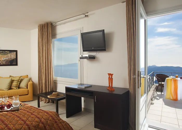 Adamant (adults Only) Hotell 4*