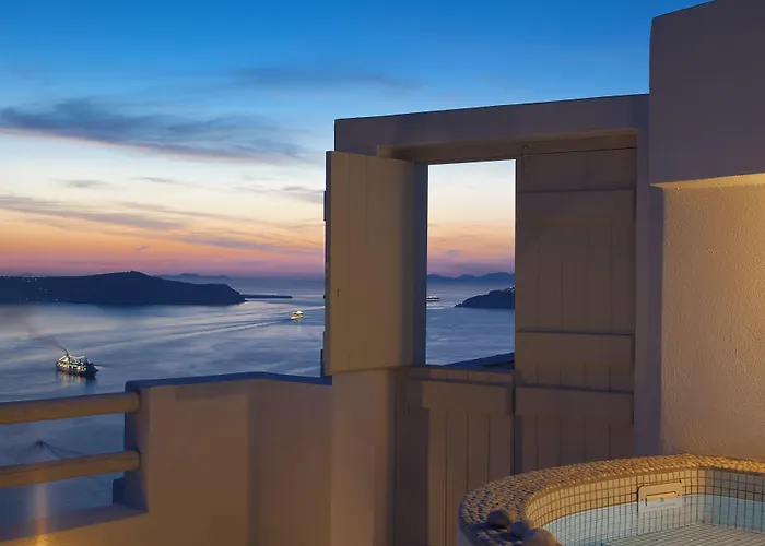 Adamant (adults Only) Fira (Santorini)