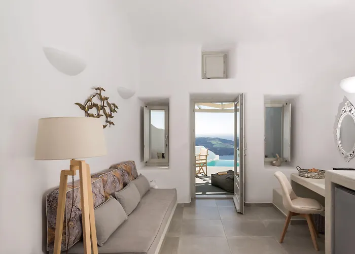 Adamant (adults Only) Fira (Santorini)