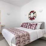 Adamant (adults Only) Fira (Santorini)